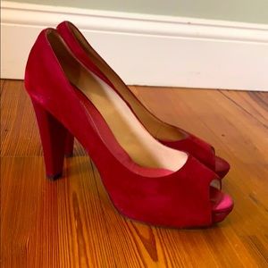 Kate Spade Red suede platform pumps